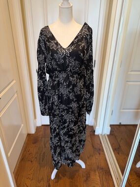 Muse Black Maxi Dress with White Abstract Print